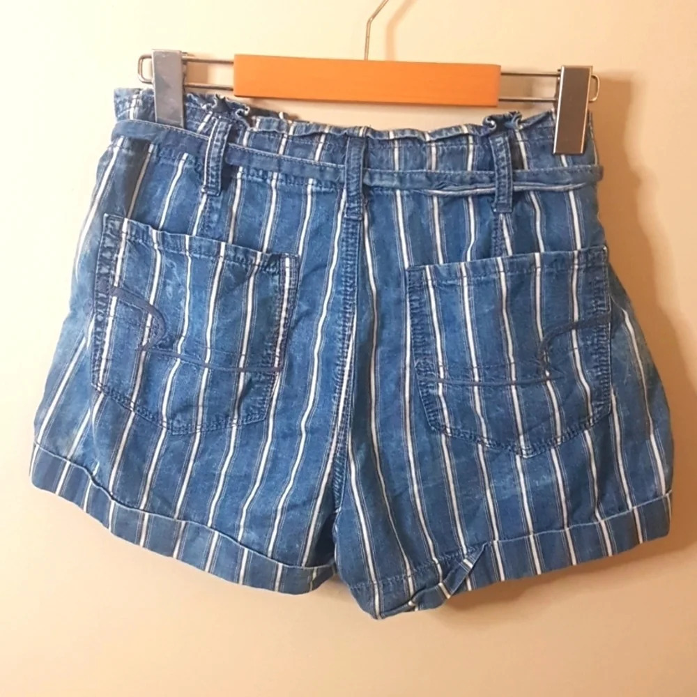 American Eagle striped paper bag waisted cuffed chambray shorts SZ 2 - Picture 5 of 8